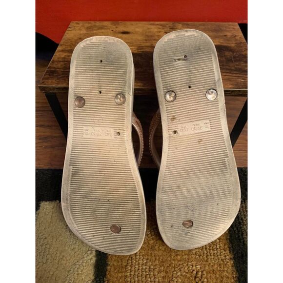 Ipanema Size 10 Rose Gold 1.5" Wedge Flip Flop Sandals Metallic Summer Shoes EUC - Picture 6 of 6